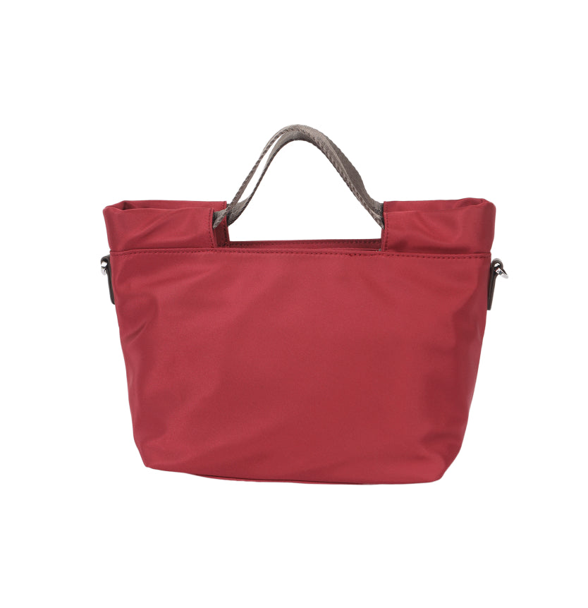 Mandarina duck tote online bag